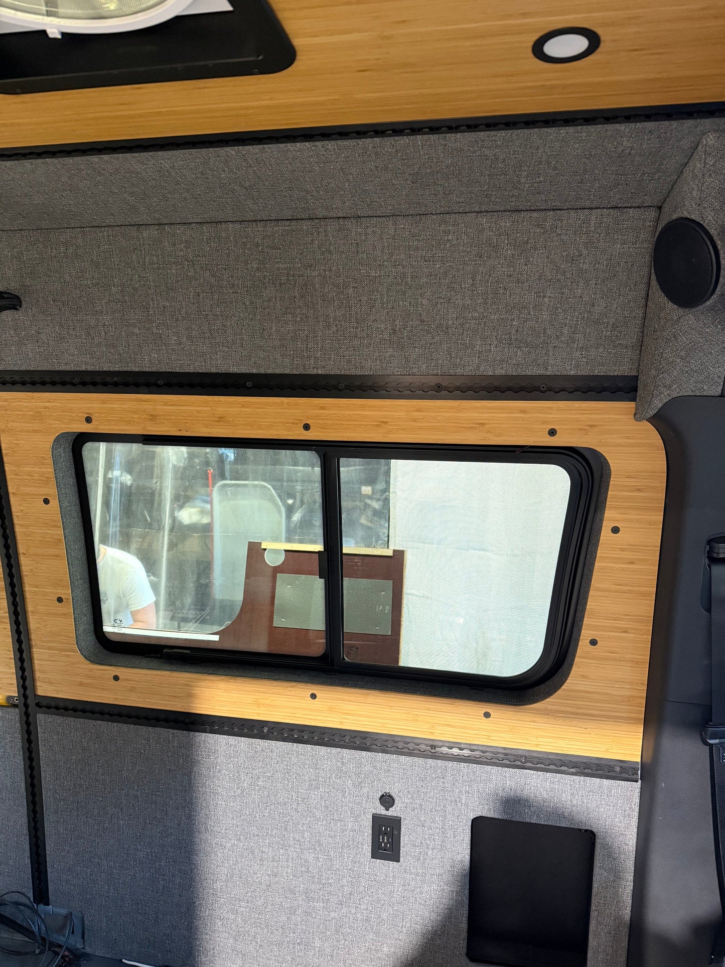 Lost HiWay Mercedes Sprinter Universal Driver Mid Trim Ring