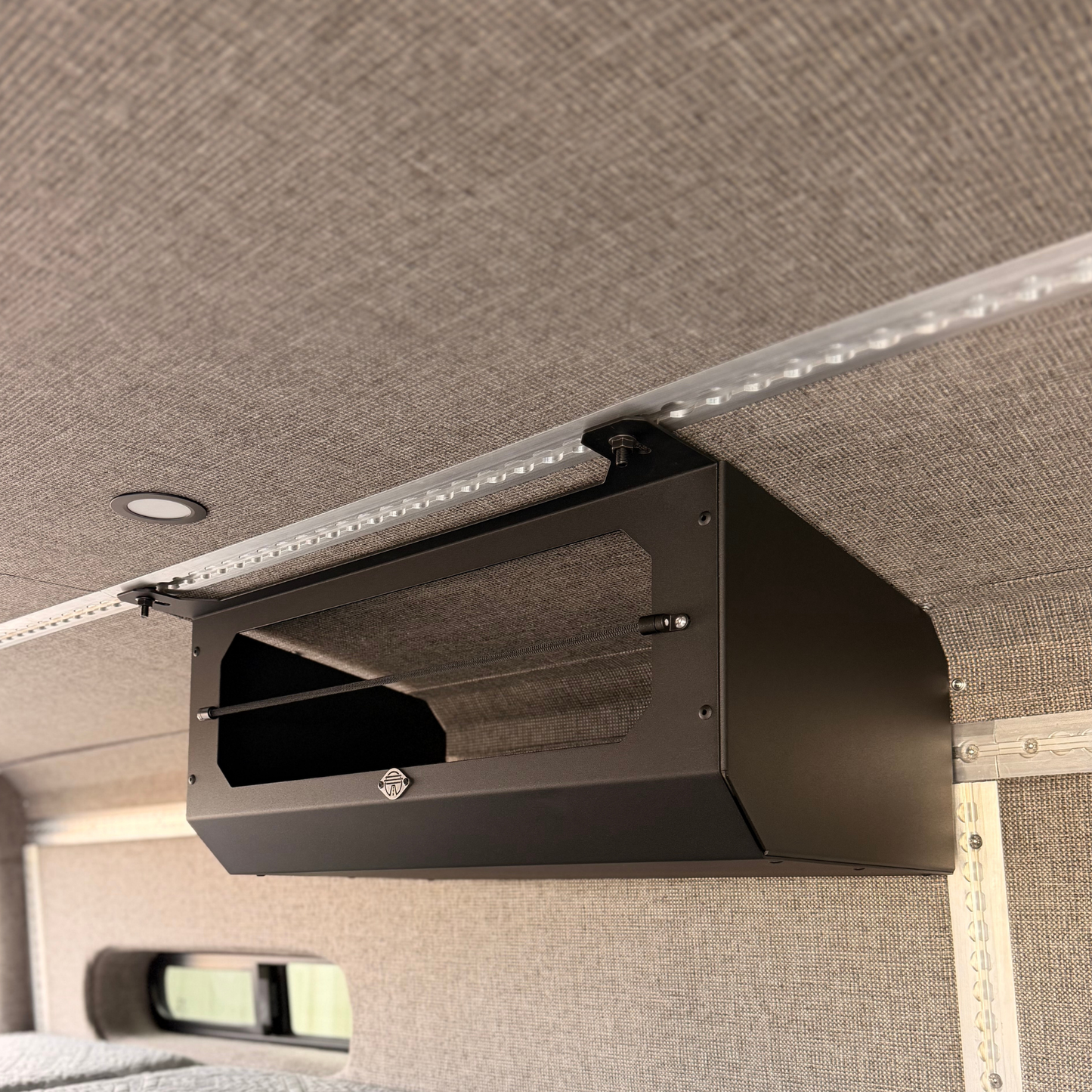 TRANSIT BUILDER FOUNDATION KIT (MID-ROOF)