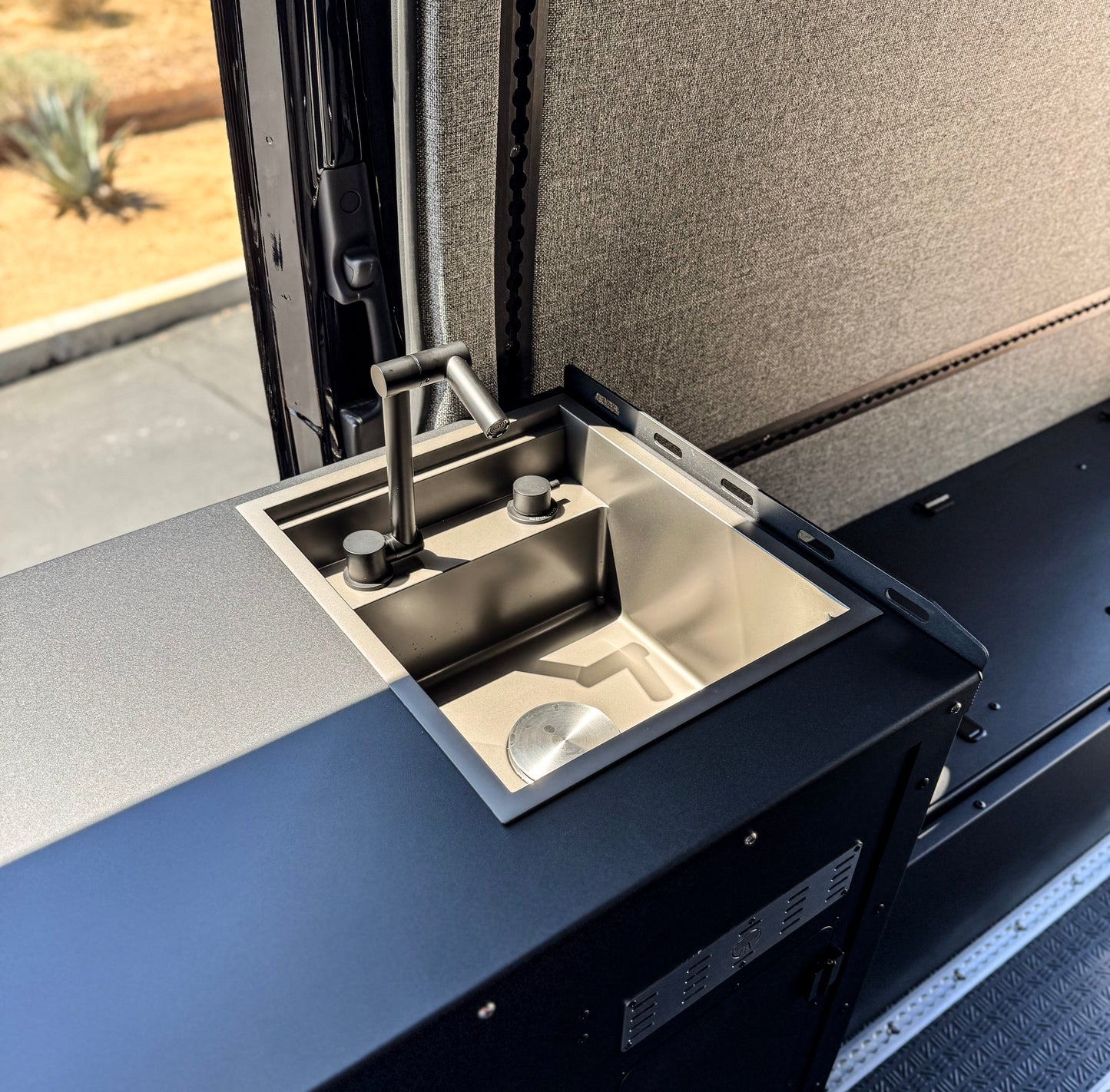 SLIDING DOOR GALLEY